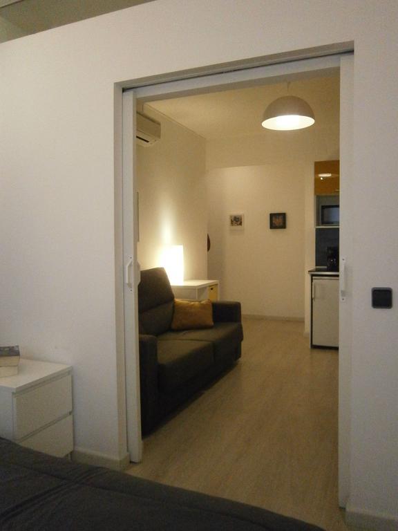 Marbel Apartments Барселона Стая снимка