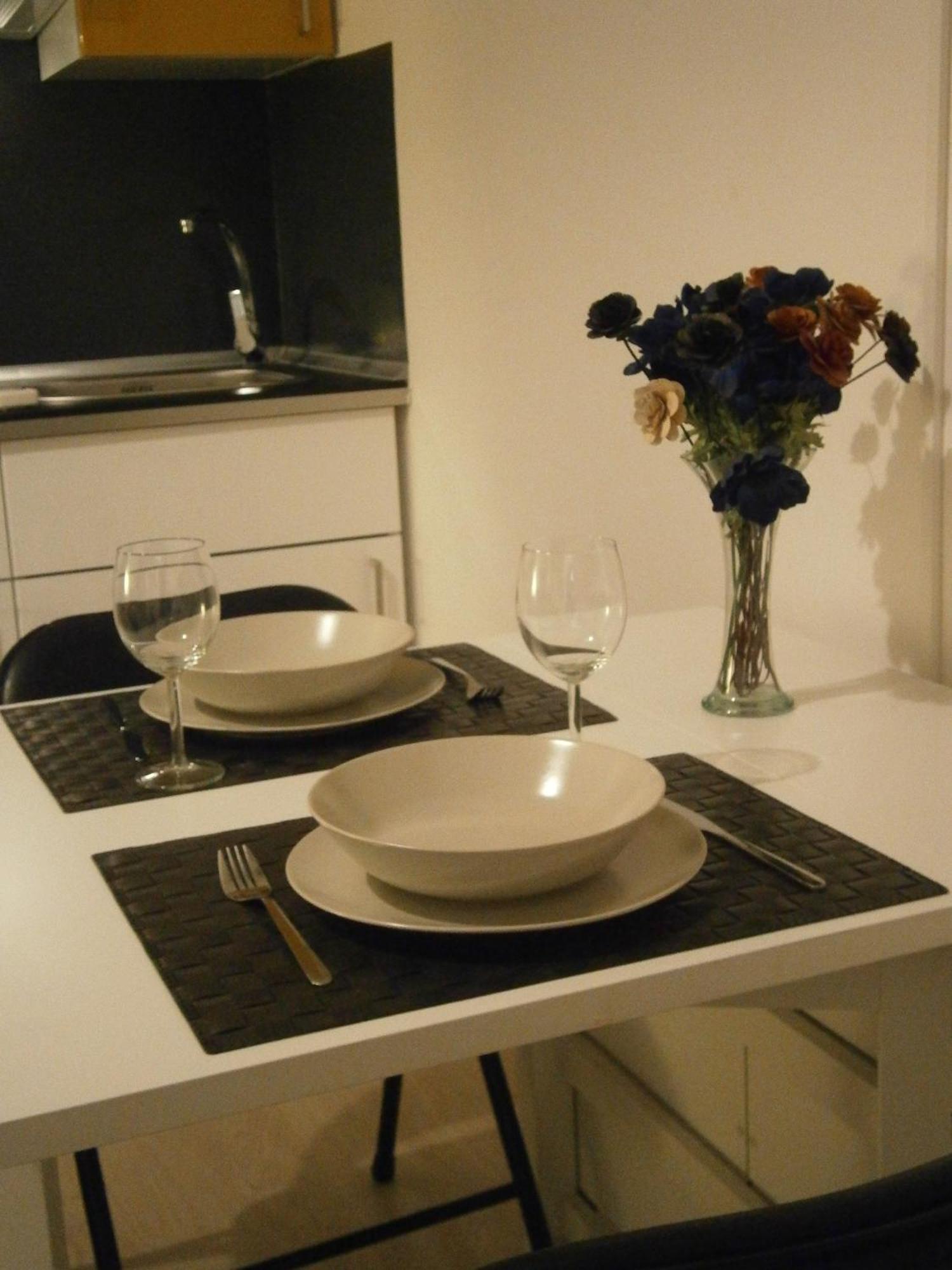 Marbel Apartments Барселона Стая снимка