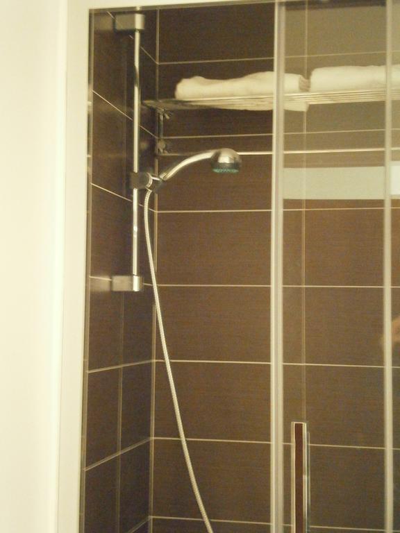 Marbel Apartments Барселона Стая снимка