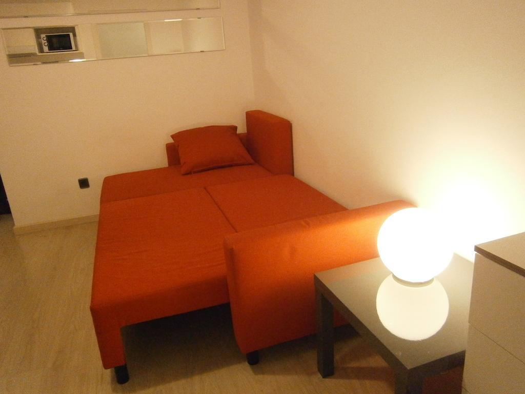 Marbel Apartments Барселона Стая снимка