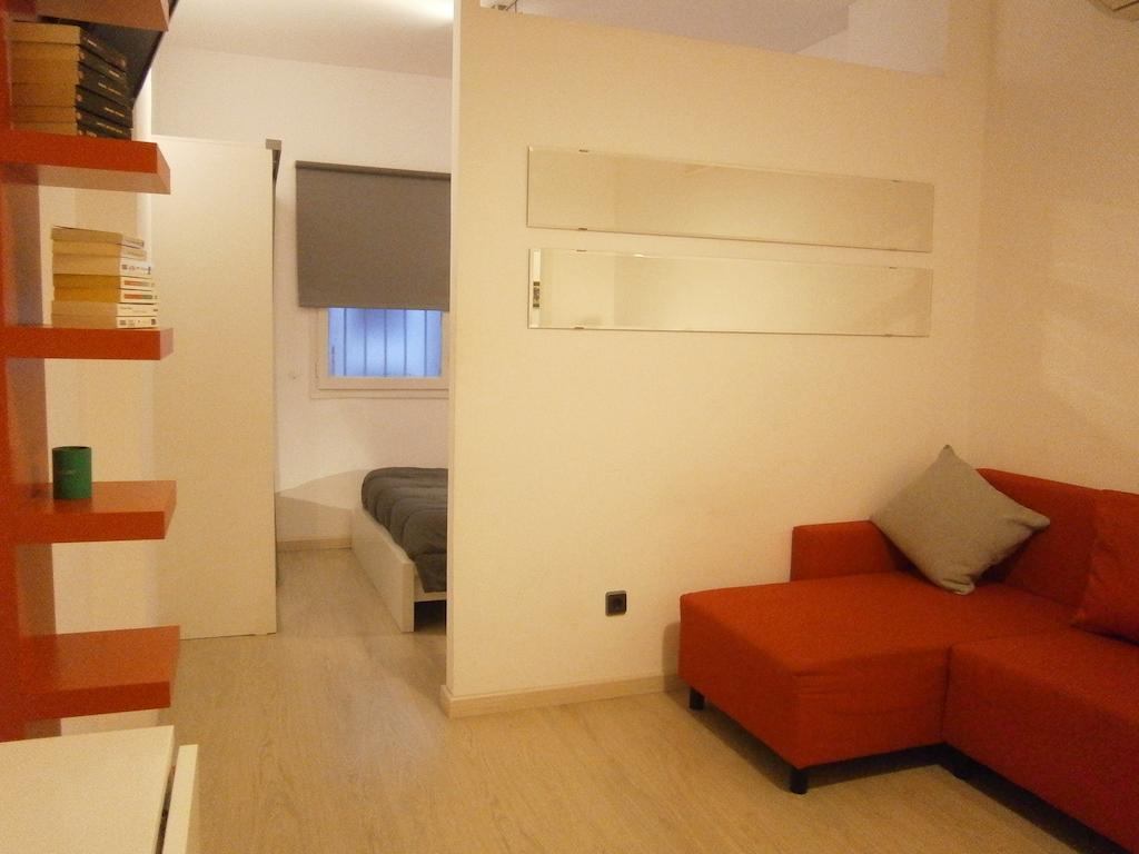 Marbel Apartments Барселона Стая снимка