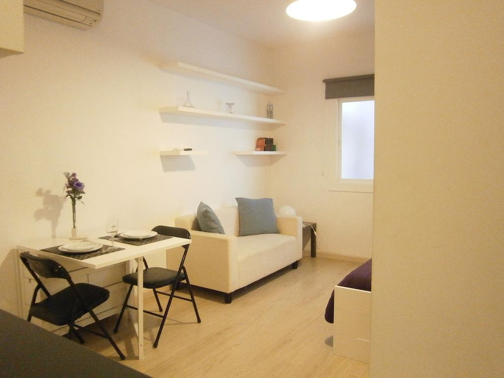 Marbel Apartments Барселона Стая снимка